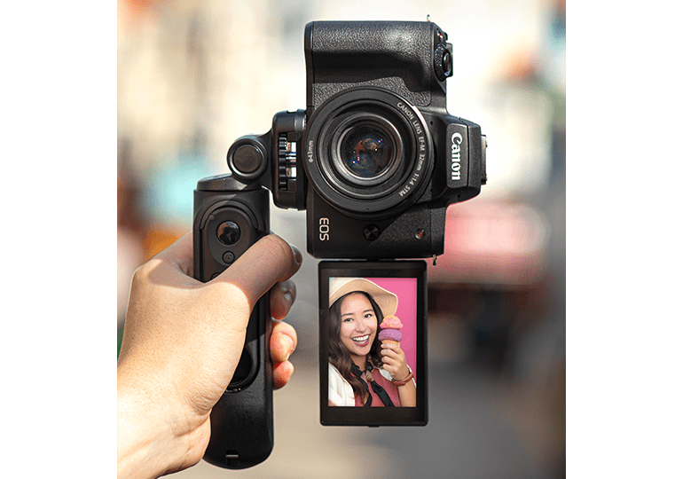 Canon EOS M50 Mark II chiếc máy ảnh dành cho các vlogger