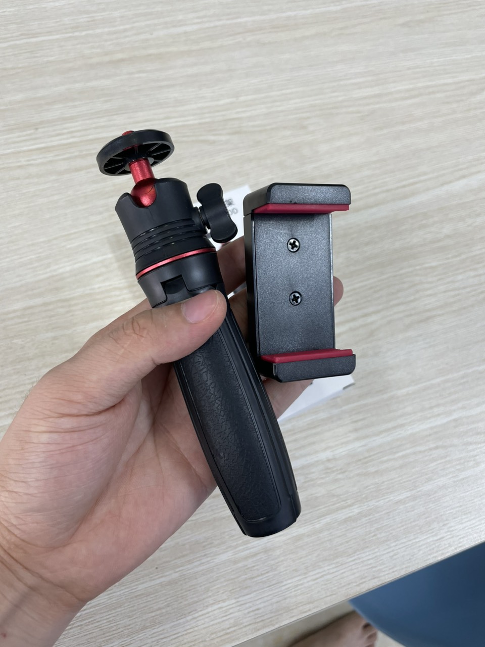Tripod Mini ST-09