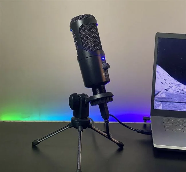 Micro USB và XLR