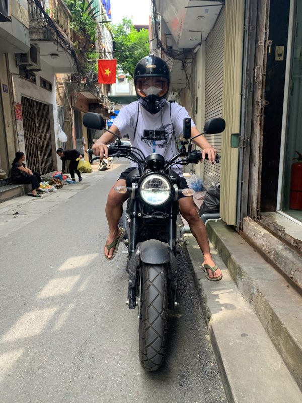 Vị trí gắn camera hành trình lên bình xăng
