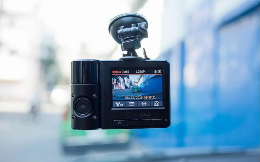 Camera hanh trinh o to - Song Channel